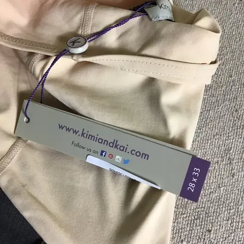 Kimi + Kai Maternity Jeans Women Sz. 28x33 NWT Grey/ Nude panel Flare Leg (flaw) Gray