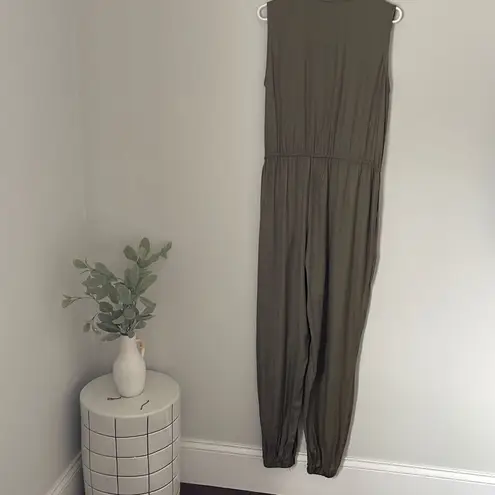 NWT Waimea Olive Green Jumpsuit. Size Large. Green