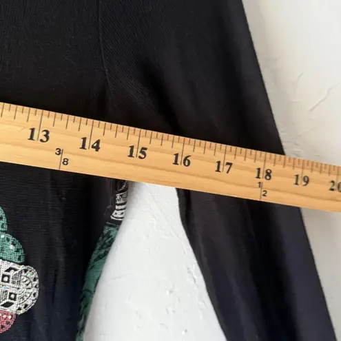 Be Vocal Shirt Womens Small Long Sleeve Cross Pattern Pearl Stud Western Grunge Black