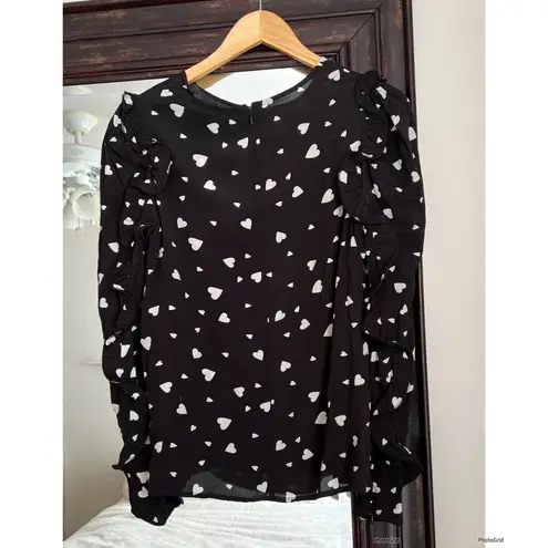 Essential Antwerp Zammoth Ruffled Sleeve Black White Heart Print Top NEW thumbnail 3