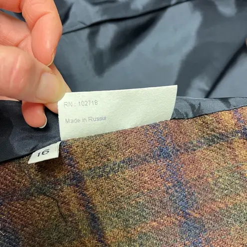 International scene brown plaid blazer 16