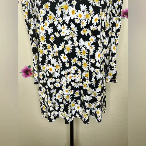 Karl Lagerfeld Paris Daisy Print Floral Blouse