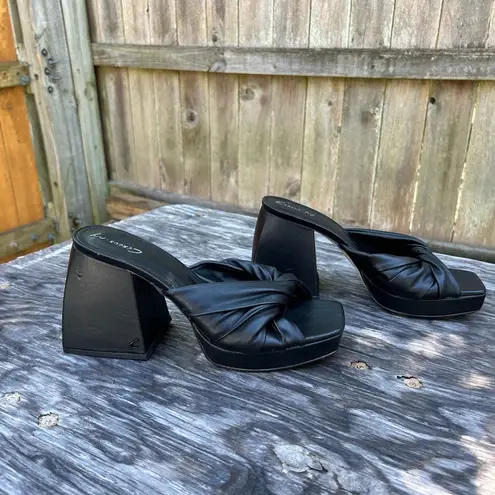 Circus by Sam Edelman Circus NY by Sam Edelman chunk platforms size 8 black Marianna