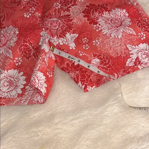 Isaac Mizrahi Floral Tailored Shorts Size 6