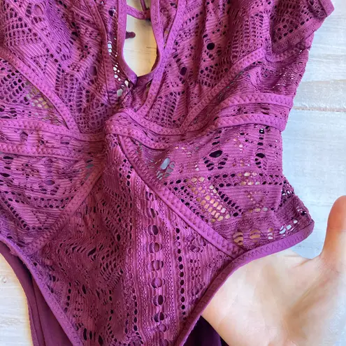 BECCA by Rebecca virtue Becca Purple Strappy Crochet Lace One Piece Swimsuit Sz L