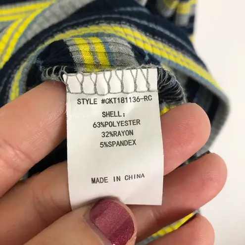 Code x Mode Striped Mock Neck Zip Front Top Size Medium