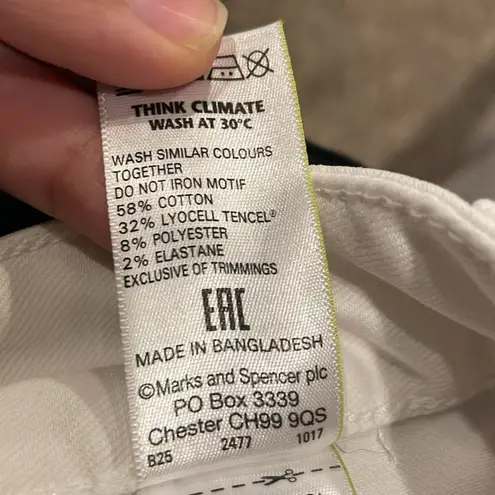 Marks & Spencer 28x27 womens skinny white jeans Size 28