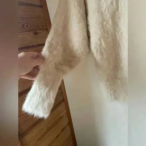 By Anthropologie women’s cream eyelash pullover dolman sweater size small