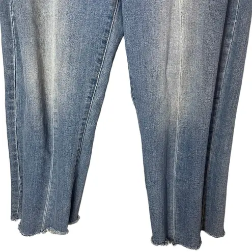 Vervet  Women’s Super High Rise Wide Leg Crop Jeans Size 31 with Seam Detail