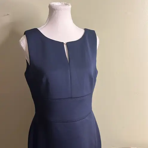 DKNY  navy blue keyhole front scuba sleeveless stretch dress