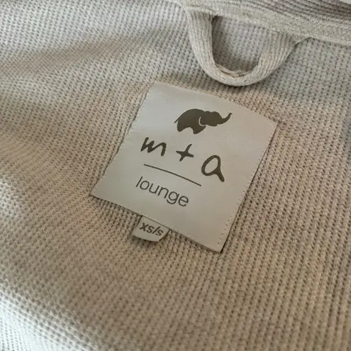 Monica + Andy maternity robe Size undefined