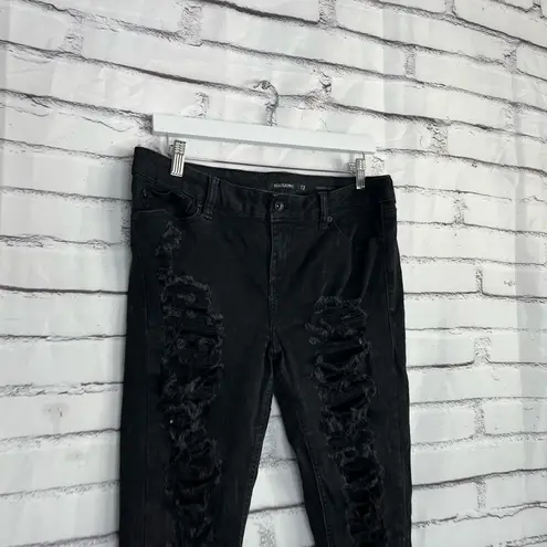 Blackheart Ripped Skinny Jeans Women’s Size 13 Black Distressed Stretch Denim