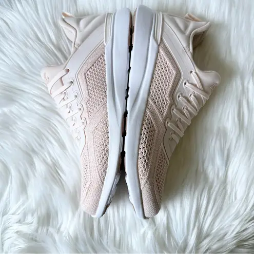 APL Athletic Propulsion Labs Soft Pink TechLoom Tracer Size 10.5 NWOB
