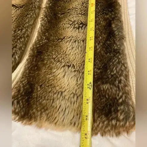 Liz Claiborne Faux Fur Sleeveless Open Front Sweater‎ Vest Pockets Size Small