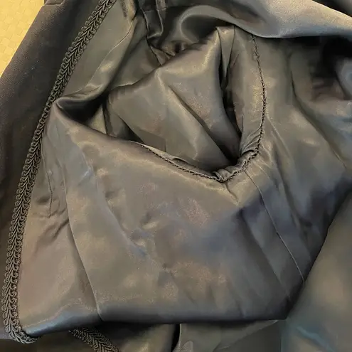 Vintage black wool satin lined 3/4 sleeve 1950s open front custom made coat. M. Size M