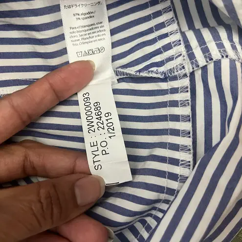 Vineyard Vines  Navy and White Striped Tank Top size 00