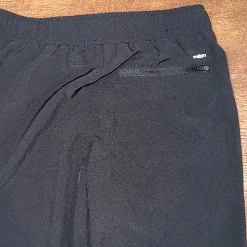 Motion, An Instagram Brand Adjustable Belt Hiking/Workout Pants Black