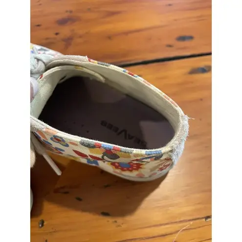 Seavees Womens casual Sneaker Size 9 high top canvas floral print