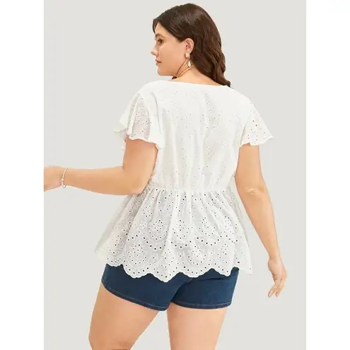 Bloomchic Solid Ruffles Scalloped Trim Laser Cut Blouse White 18-20