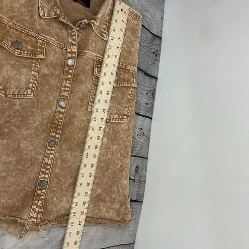 Black Label by CEST TOI Denim Button Down Acid Wash SHACKET Frayed Hem Medium