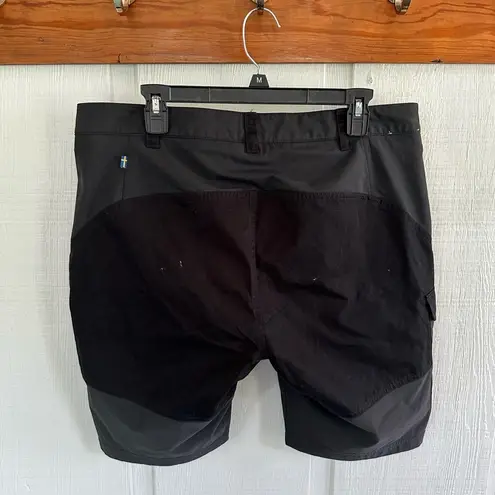 Fjall Raven Women’s Black Nikka Curve Outdoor Shorts Size 35