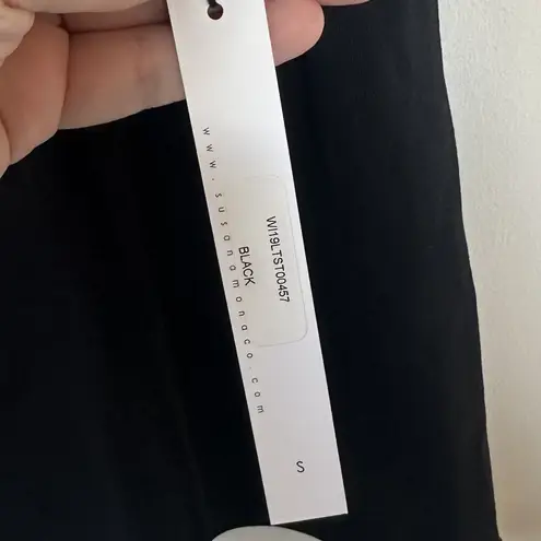 Susana Monaco NWT REVOLVE Black Capped Short Sleeve Top - Size Small