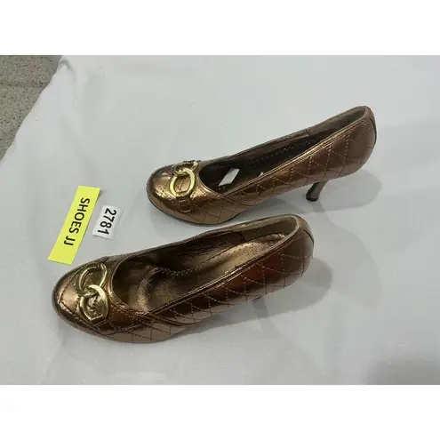 Top Moda Womans Size 7.5 Bronze Slip On Heel Pumps Jewel Accent NWOT