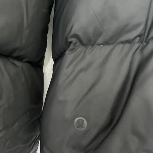 Lululemon  Down-Filled Puffer Jacket