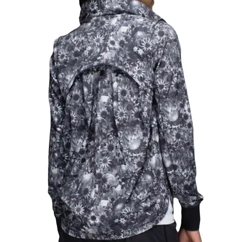 Lululemon  Athletica Bring Back The Track Jacket in Flowabunga Black Angel Wing 2