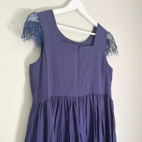 NEW Senlis Women's Ana Lace Tiered Cap Sleeve Midi Dress in Navy Size Medium Blue