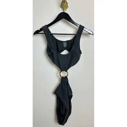 MONTCE Ky Cutout One