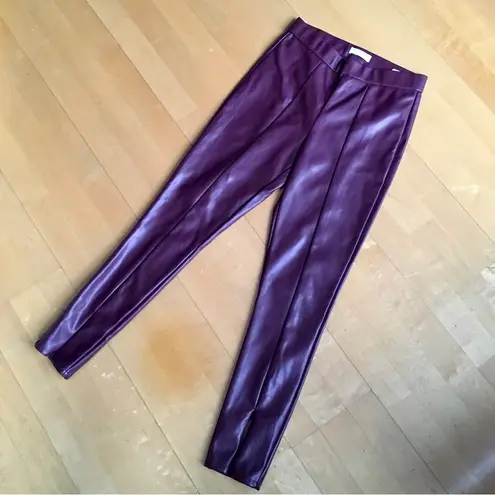 Sofia Vergara Rosa Jeggings, Zip Ankle, Burgundy, Vegan Faux Leather, Size 2 Red