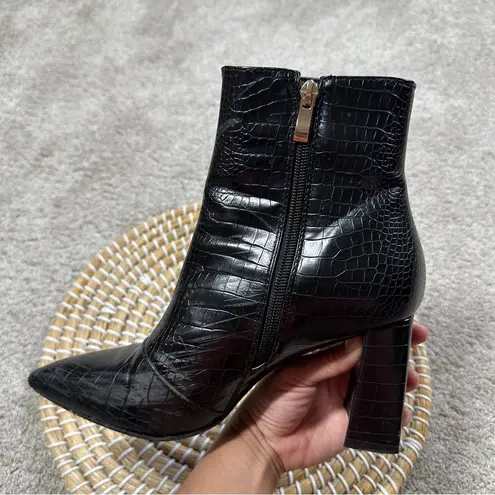 Billini Women’s Alden Boots Booties Block Heels Zip Side Party in Black Croco 7