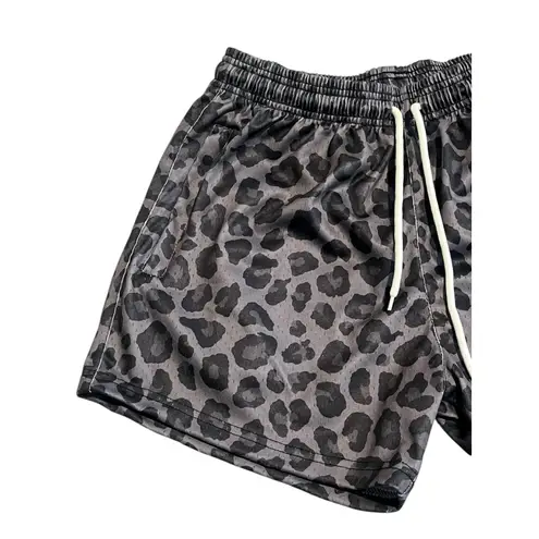 Goat Strength Athletic Shorts Womens Size XL Dark Cheetah Print 5” Inseam Mesh Gray - Image 2