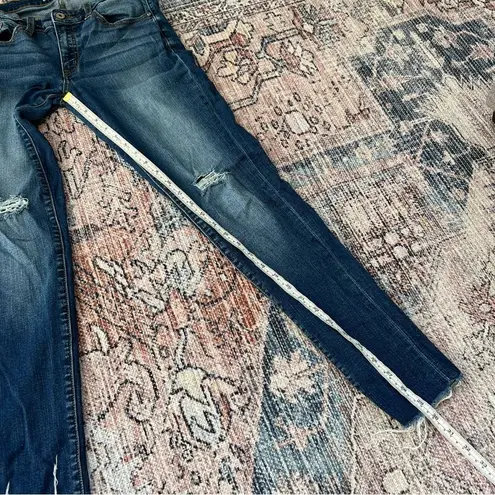 KanCan Low Rise Super Skinny Distressed Jeans Size 9 28 KC8245D Blue