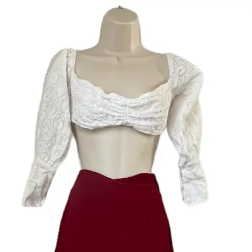 Boohoo  White Cotton  Crop‎ Top On/Off Shoulder Button Cuffs Women’s Size 8 NWOT