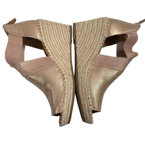 Gentle Souls Gentle Souls Kenneth Cole Charli Cross Elastic Wedge Sandals Rose Gold 7 Shoes