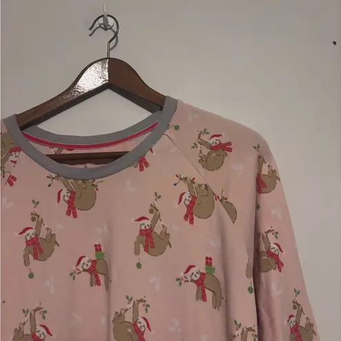 Cuddl Duds Pink Soft Long Sleeve Top with Christmas Holiday Sloth Print