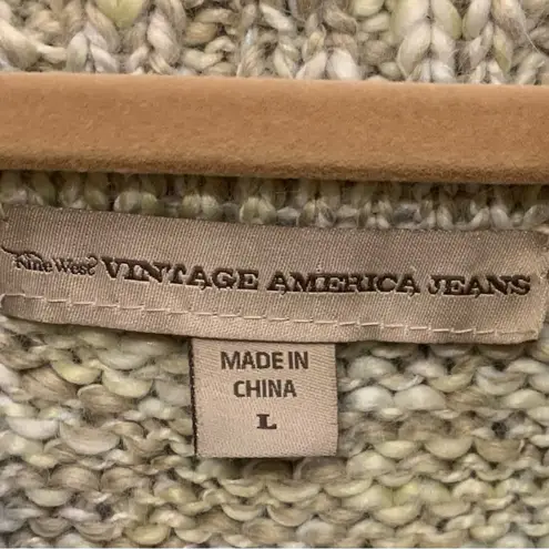 Vintage American Jeans Knitted Beige Fringe Oversized Large Vest. 2725 White