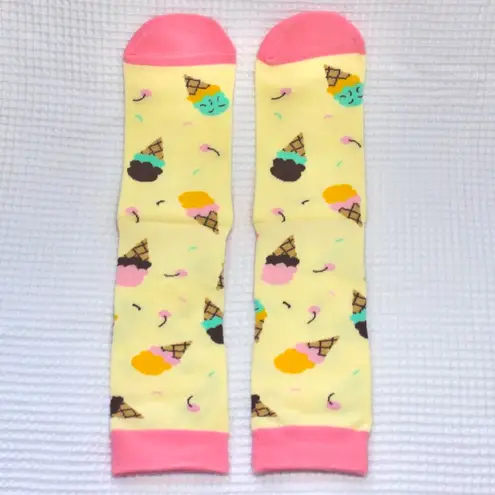 NWT Lavely Bring Me Some Ice Cream Crew Length Non