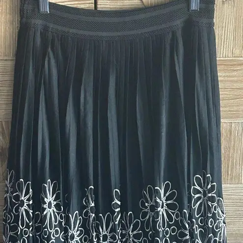 Lapis Women’s Maxi Skirt Small Black Elastic Waistband Pleated Floral Cut Out