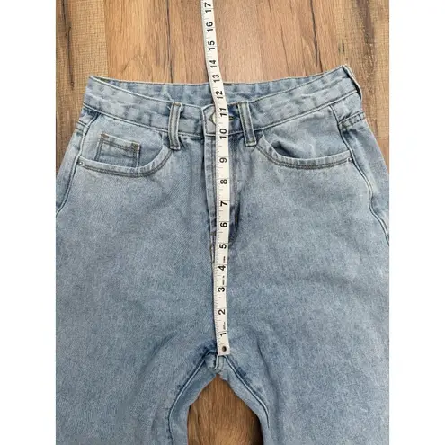 Princess Polly  High Rise Straight Leg Jeans Raw Hem Light Wash Size US 2