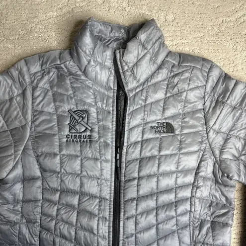 The North Face NEW Women's  Small Thermoball Trek Jacket Grey Full Zip - Image 2