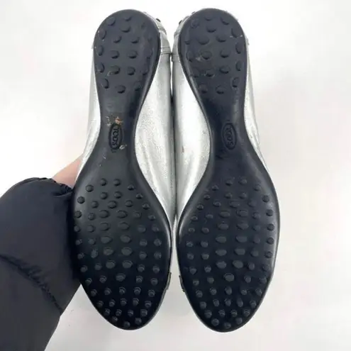 Tod's Womens Leather Round Toe Slip