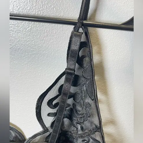 Oh La La Cherie Lyla Embroidered Lace Teddy Bodysuit Black Size Large NWT