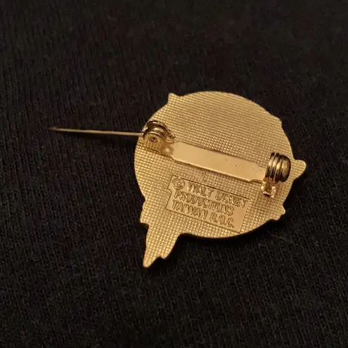 Disney Donald Duck Tomorrowland lapel pin vintage like new