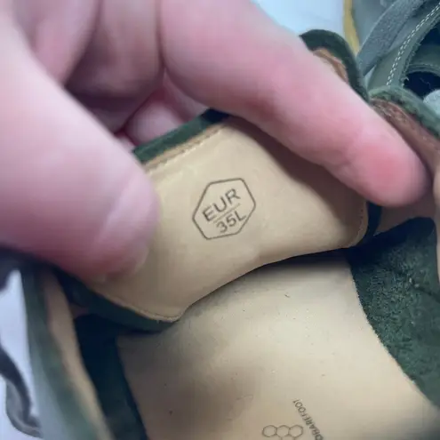 Vivobarefoot Addis Wild Hide Leather Women's Sneakers in green sz 35 US 5