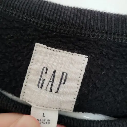 Gap black logo crewneck sweatshirt