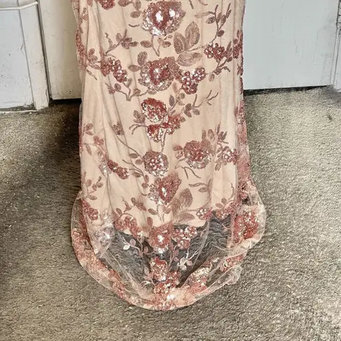 Lulus Dress Size Small Long Gown Formal Quiet Luxury Rose Gold Sequin Glamorous