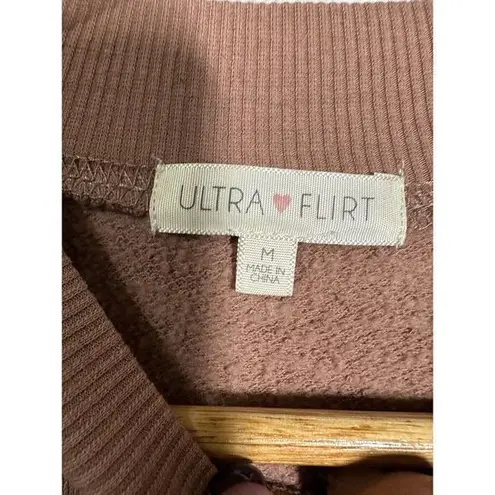 Ultra Flirt Woman's Size Medium Blush Pink Sweatshirt Pullover Long Sleeve